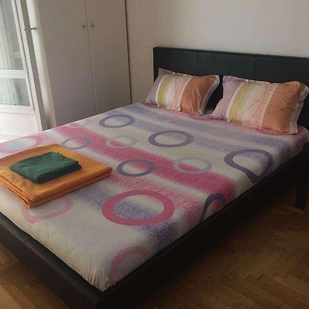 Victoria Sky Apartments Афины Номер фото